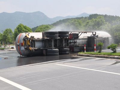 2013年5月28日武义县330国道线24吨液化石油气的槽罐车侧翻泄漏事故